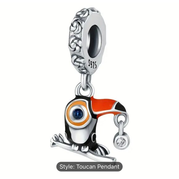 NWT Tropical Toucan Bird Charm Pendant 925 Silver Cute Animal Colorful Gift - Picture 1 of 2